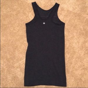 Lululemon workout tank with built in bra!